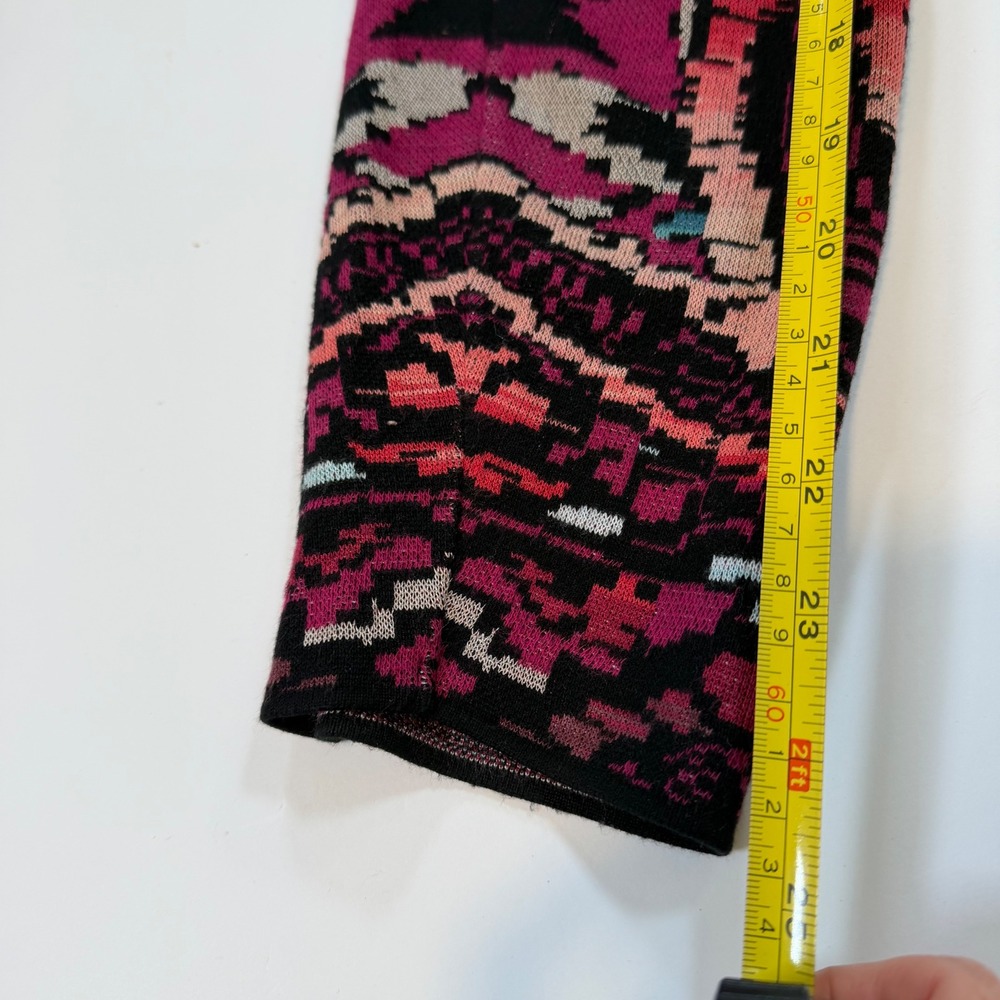 Chicos Open Front Cardigan Sweater Pink Black Geometric Intarsia Knit Size 3‎ XL - Picture 12 of 12